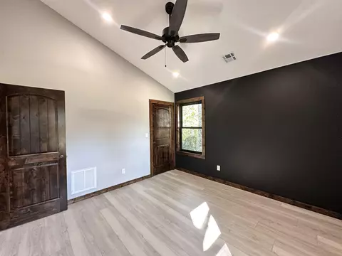 203 Locust St, Diamond, MO 64840 photo 10
