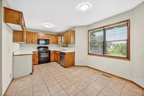 2645 N Fort Ave, Springfield, MO 65803 photo 7