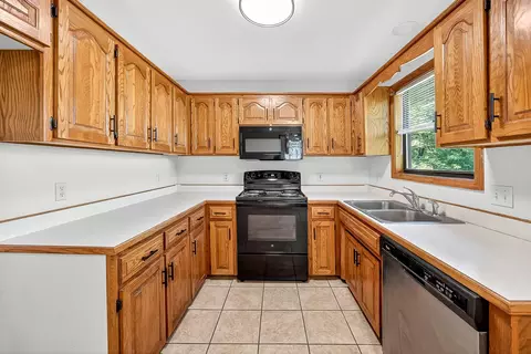 2645 N Fort Ave, Springfield, MO 65803 photo 9