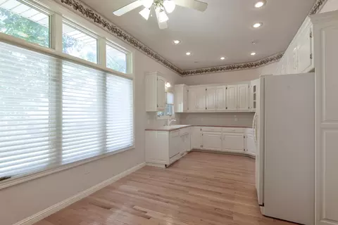 3141 E Mimosa St #K, Springfield, MO 65804 photo 9