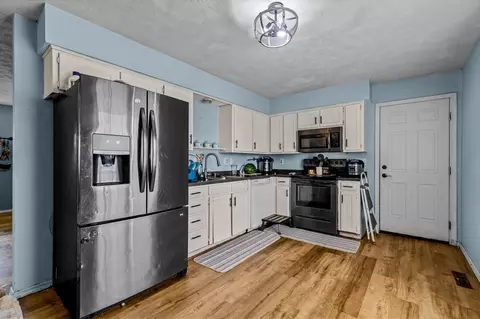 1003 E Parkview St, Ozark, MO 65721 photo 5