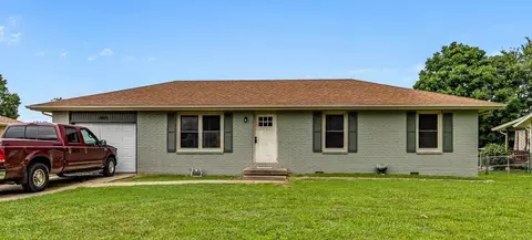 1003 E Parkview St, Ozark, MO 65721