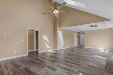 3140 E Raynell St #K, Springfield, MO 65804 photo 8
