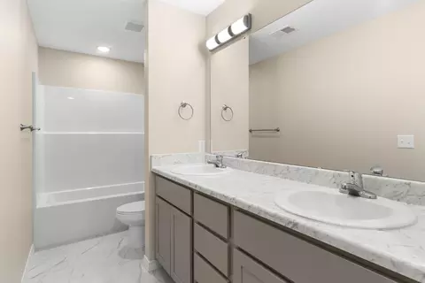 Bath - 37 Lantern Bay Ln #5, Branson, MO 65616 photo 3 of 3