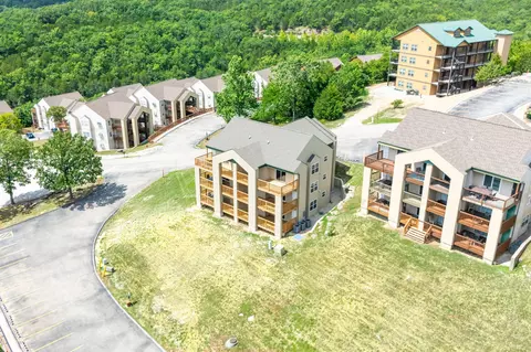 View/Area - 37 Lantern Bay Ln #5, Branson, MO 65616 photo 3 of 3