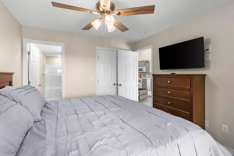 Bedroom - 37 Lantern Bay Ln #5, Branson, MO 65616 photo 3 of 3