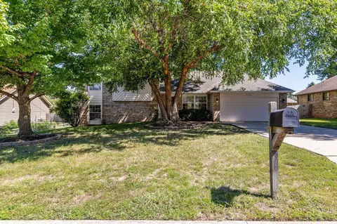 3619 W Maplewood St, Springfield, MO 65807 photo 3