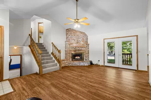 3619 W Maplewood St, Springfield, MO 65807 photo 5
