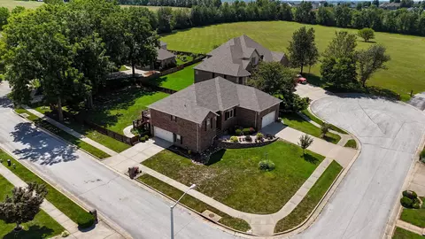 2310 Lakeside Ct, Ozark, MO 65721 photo 2