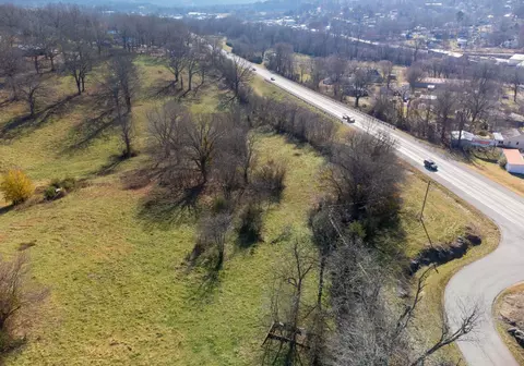 000 N 63, Thayer, MO 65791 photo 5