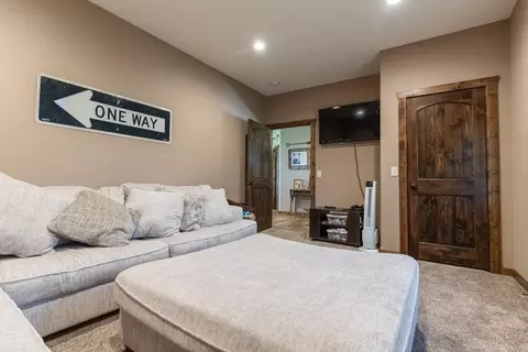 Bedroom - 15576 State Highway 76, Ava, MO 65608 photo 6 of 7