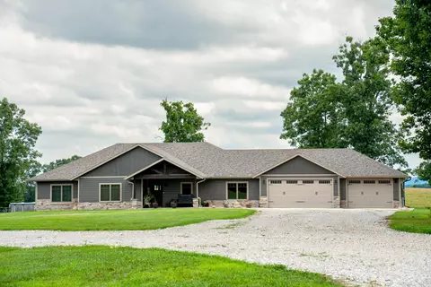 Exterior - 15576 State Highway 76, Ava, MO 65608 photo 4 of 12