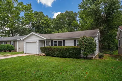 1144 S Bruce Ave, Springfield, MO 65804 photo 2