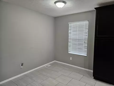 393 W Grace St, Republic, MO 65738 photo 8