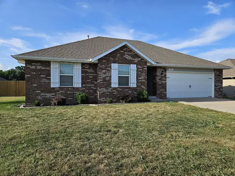 393 W Grace St, Republic, MO 65738 photo 1
