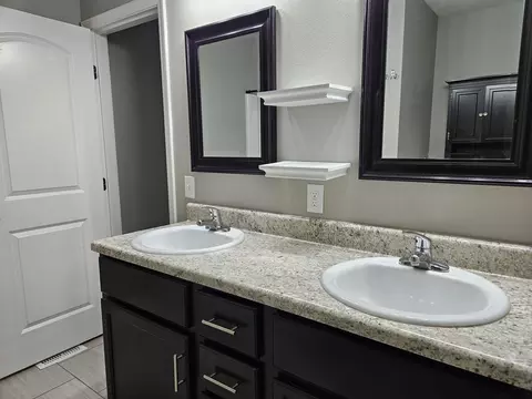 393 W Grace St, Republic, MO 65738 photo 14