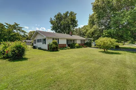 206 E Dennis St, Willard, MO 65781 photo 1
