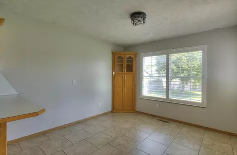 513 Pine St, Willard, MO 65781 photo 7