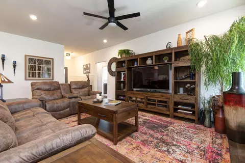 1604 N Bristol Ave, Springfield, MO 65802 photo 7