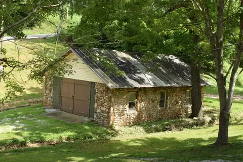 122 Kerr Rd, Clever, MO 65631 photo 6