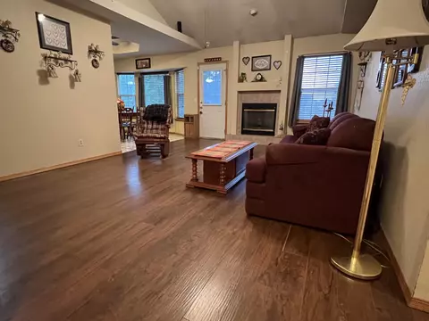 5103 N Graybrooke Dr, Ozark, MO 65721 photo 6