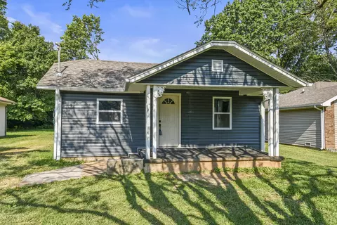 1519 S Thelma Ave, Springfield, MO 65807