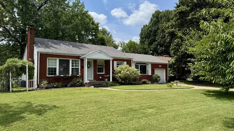 1024 E Kingsbury St, Springfield, MO 65807