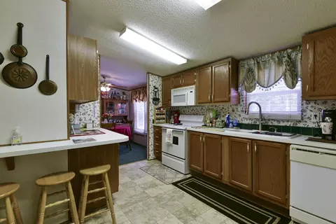 224 S Millstone St, Shell Knob, MO 65747 photo 17