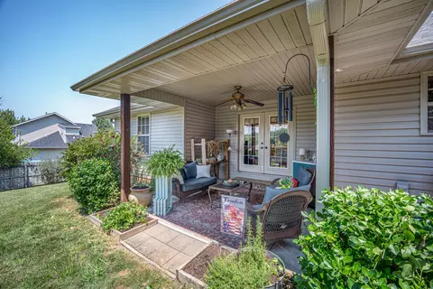 909 S 13th Ave, Ozark, MO 65721 photo 32