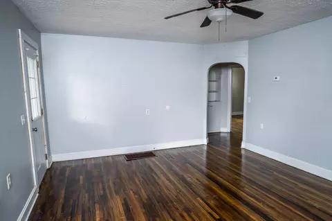 421 E Burford St, Marshfield, MO 65706 photo 14