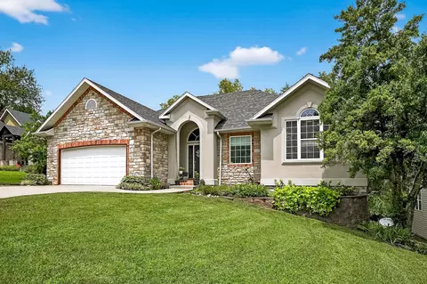 847 Brook Frst, Nixa, MO 65714 photo 2