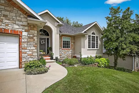 847 Brook Frst, Nixa, MO 65714 photo 4