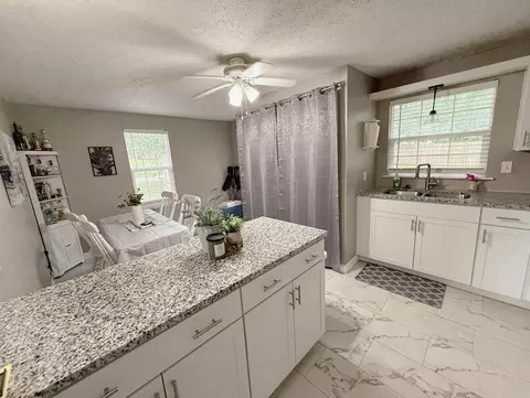 204 E College St, Walnut Grove, MO 65770 photo 4