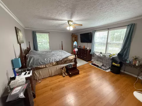 204 E College St, Walnut Grove, MO 65770 photo 9