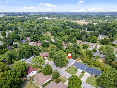 1322 S Sieger Dr, Springfield, MO 65804 photo 30