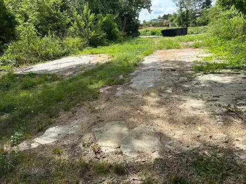 2138 W 4th St, Joplin, MO 64801