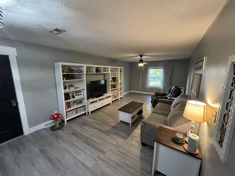 4914 W Farm Road 82, Springfield, MO 65803 photo 15