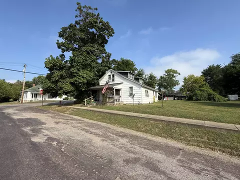 230 W 2nd St, Mountain View, MO 65548