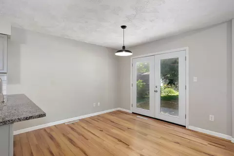 3656 S Kansas Ave, Springfield, MO 65807 photo 11