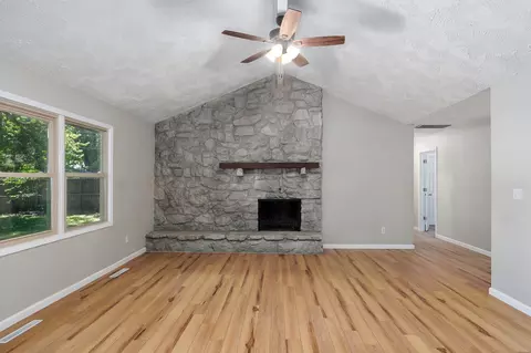 3656 S Kansas Ave, Springfield, MO 65807 photo 8