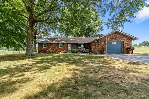 265 Persimmon Rd, Ozark, MO 65721 photo 2