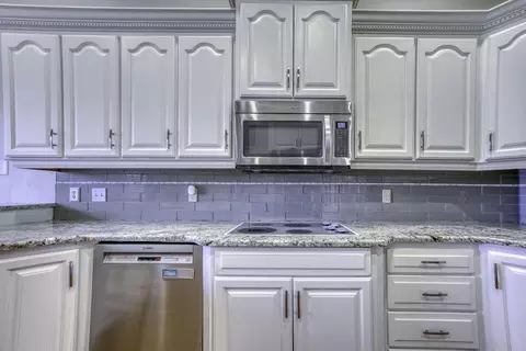 3243 Shady Glen St, Springfield, MO 65804 photo 9