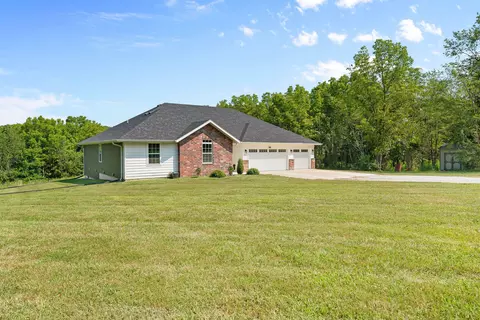 427 Maynard Rd, Nixa, MO 65714 photo 2