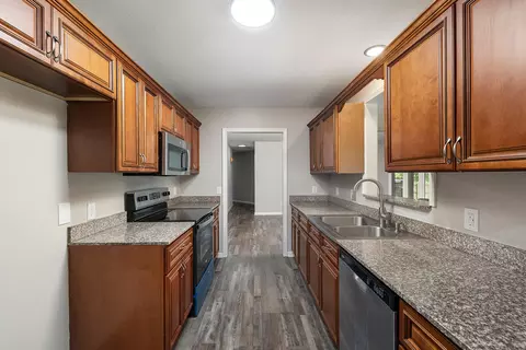 613 Main St, Willard, MO 65781 photo 4
