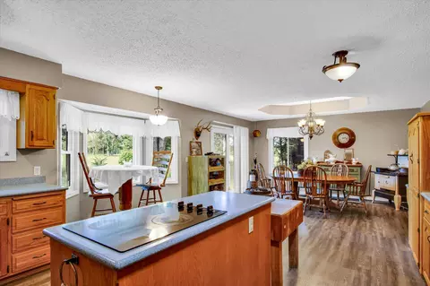 908 Apache Rd, Sparta, MO 65753 photo 12