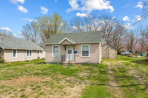 2528 N Kellett Ave, Springfield, MO 65803 photo 1