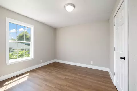 709711 S Nettleton, Springfield, MO 65806 photo 9