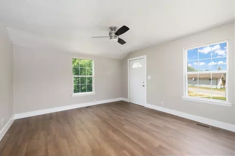 709711 S Nettleton, Springfield, MO 65806 photo 2