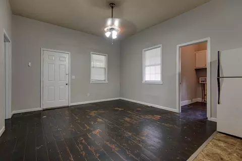 850 S Missouri Ave, Springfield, MO 65806 photo 12