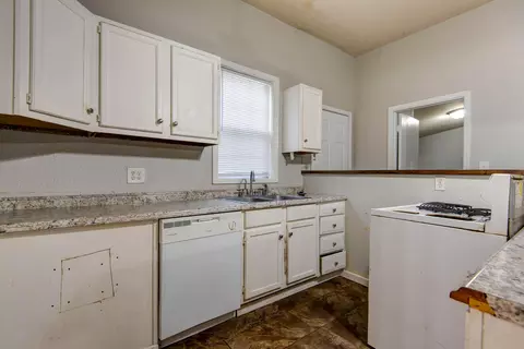 850 S Missouri Ave, Springfield, MO 65806 photo 16